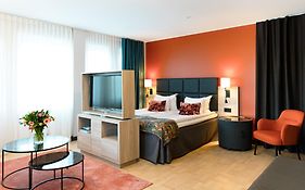 Quality Hotel Winn  4*
